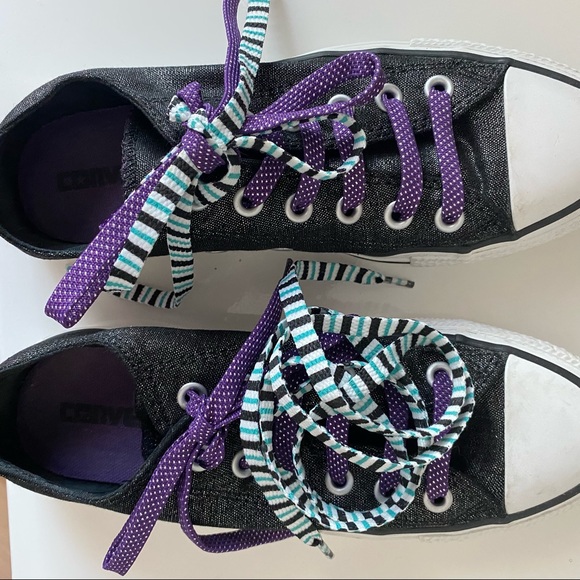 Black Converse Sneakers with metallic black finish and two sets of laces - Picture 7 of 16